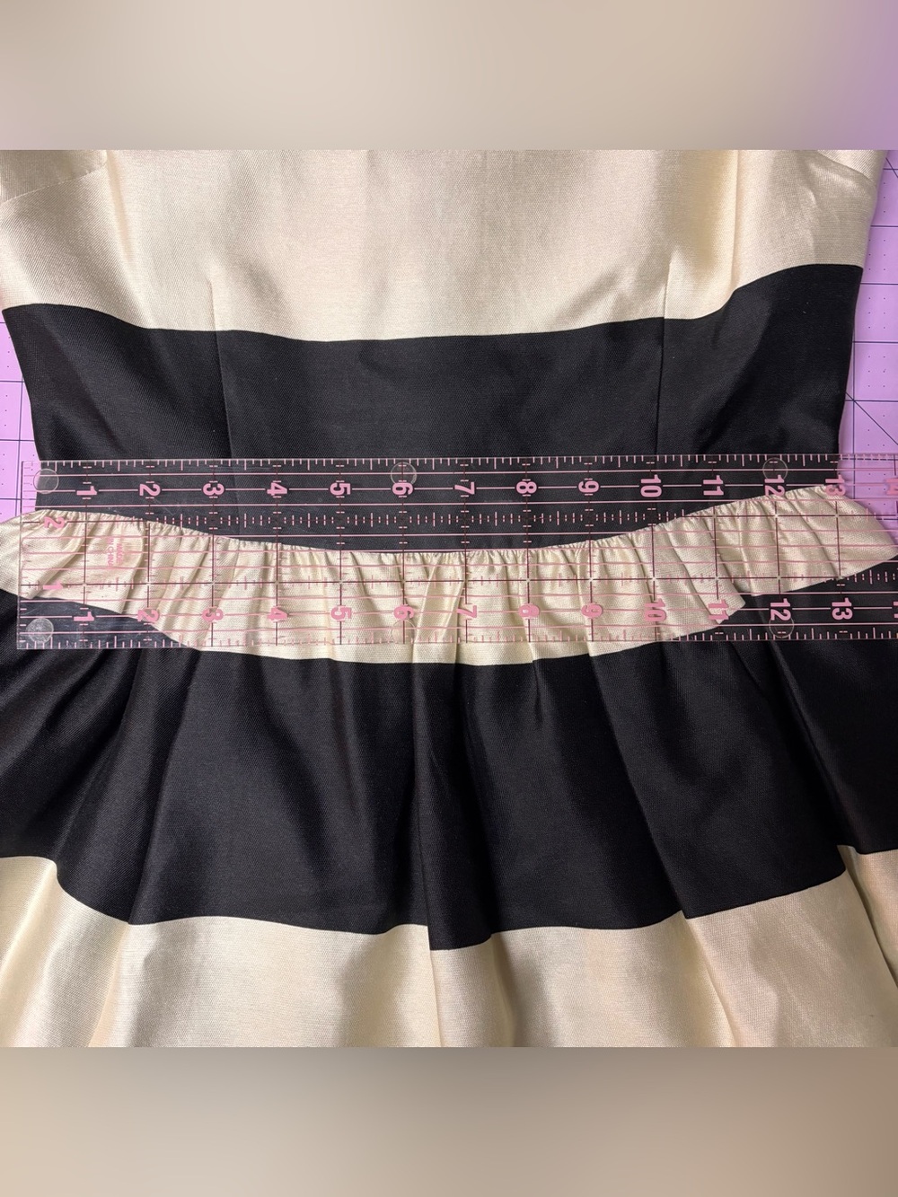 Kate Spade New York "Carolyn" It-Girl Striped Dress -Size 2- Taylor Swift - Picture 10 of 10